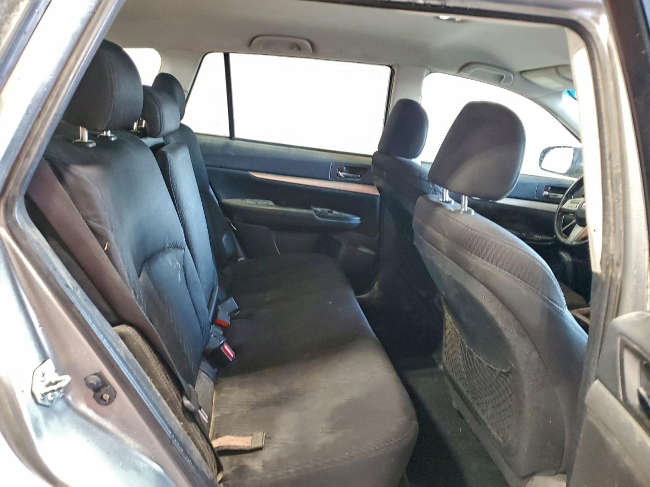 2011 SUBARU OUTBACK 2.5I PREMIUM photo 11