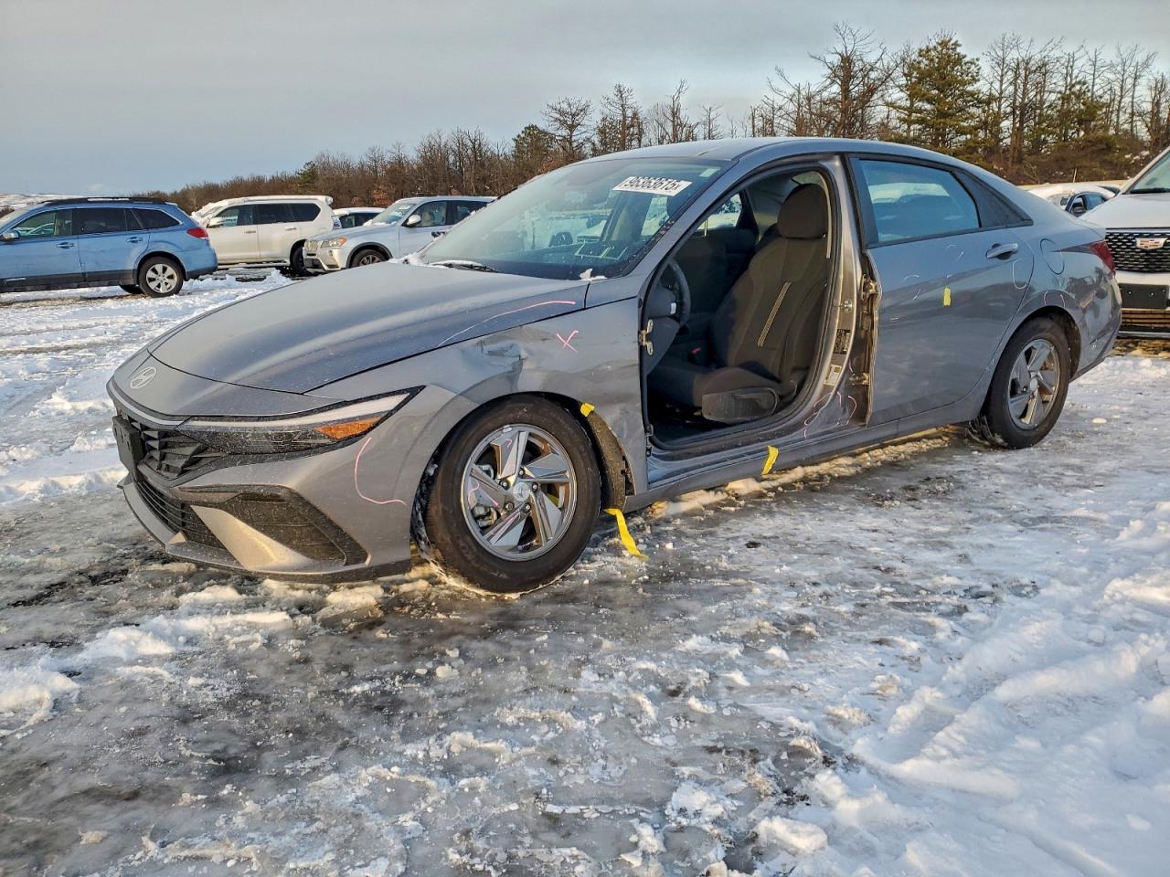 2024 HYUNDAI ELANTRA
