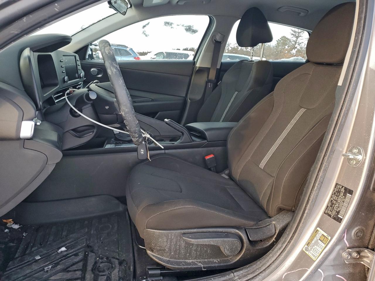 2024 HYUNDAI ELANTRA SE photo 13