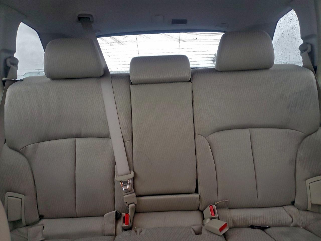 2011 SUBARU OUTBACK 2.5I PREMIUM photo 10
