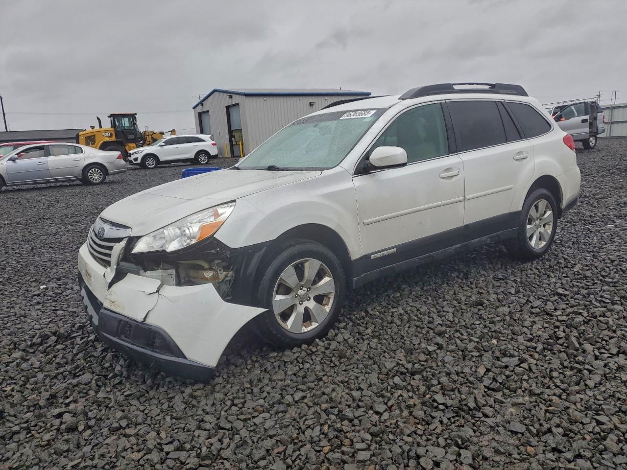 2011 SUBARU OUTBACK