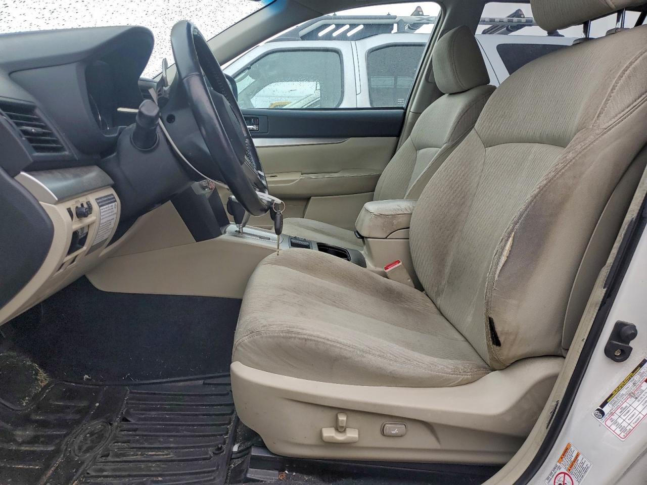 2011 SUBARU OUTBACK 2.5I PREMIUM photo 7