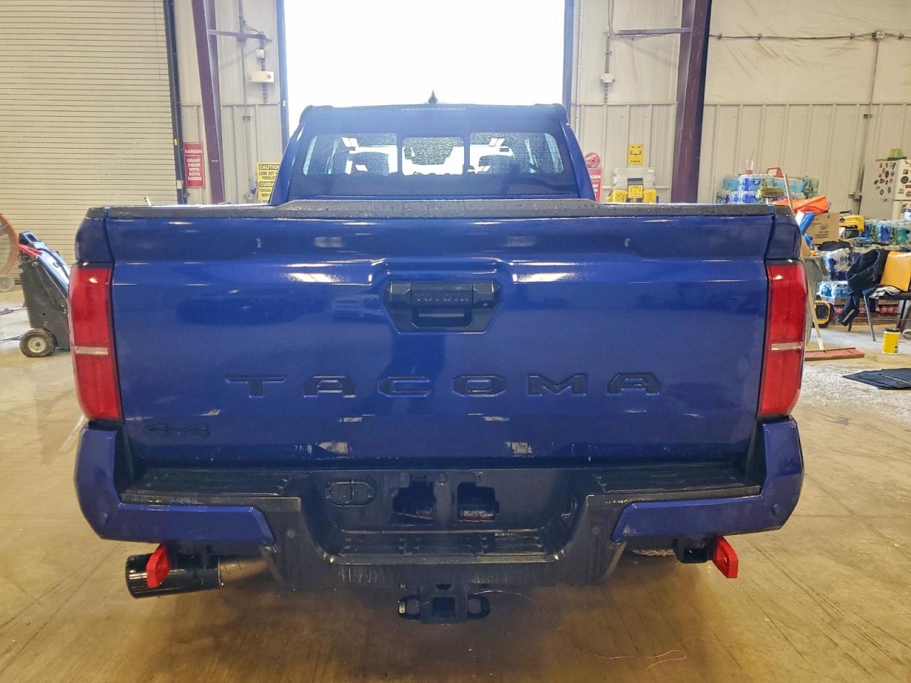2024 TOYOTA TACOMA DOUBLE CAB photo 6