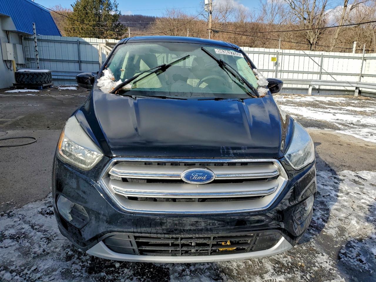 2017 FORD ESCAPE SE photo 5