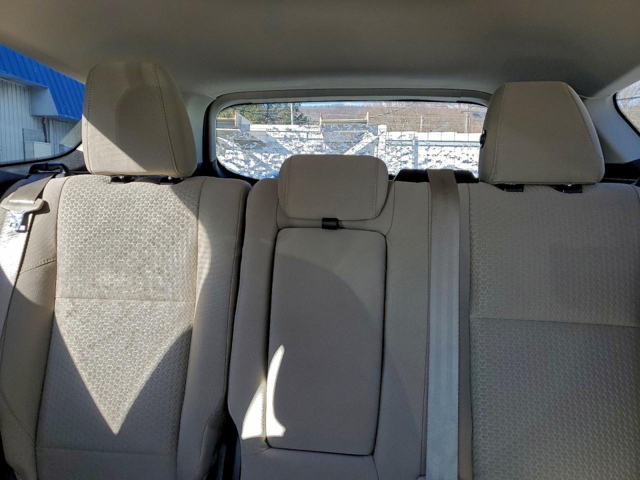 2017 FORD ESCAPE SE photo 10