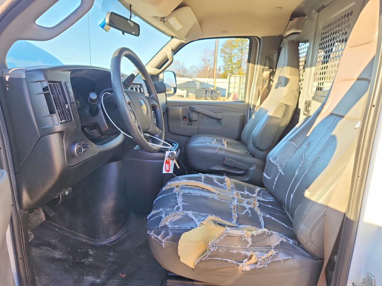 2020 CHEVROLET EXPRESS G3500 photo 7