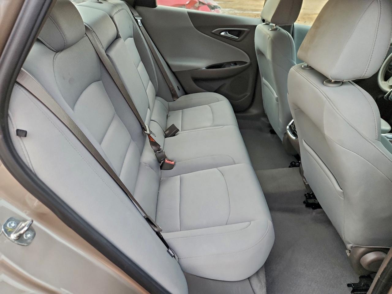 2022 CHEVROLET MALIBU LT photo 10