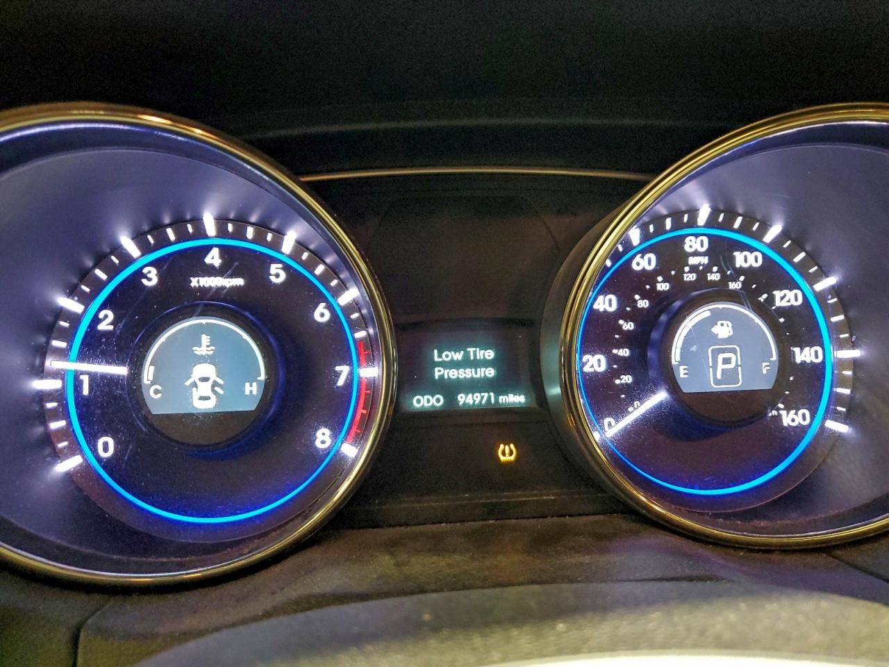 2011 HYUNDAI SONATA GLS photo 9