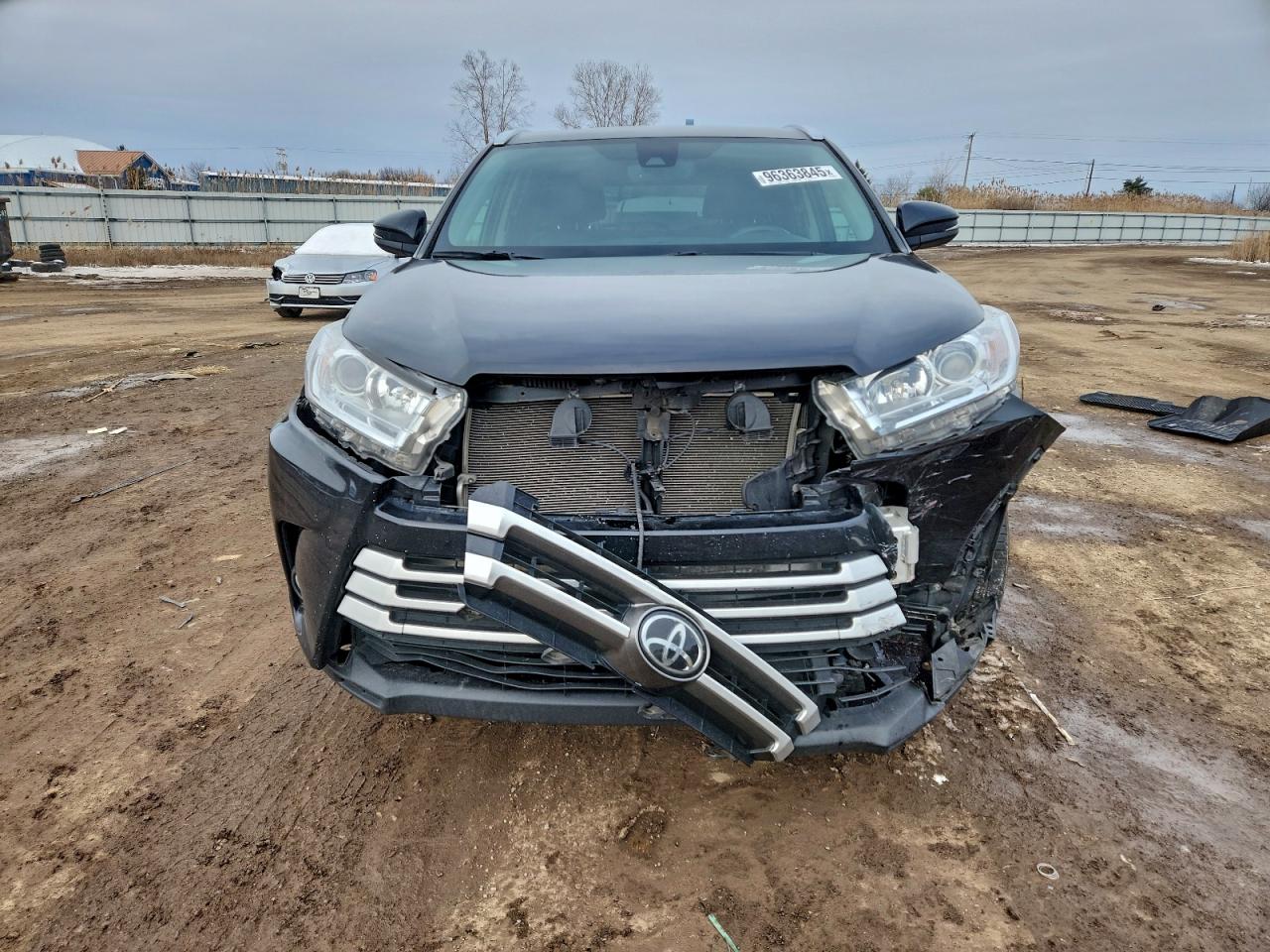 2019 TOYOTA HIGHLANDER SE photo 5