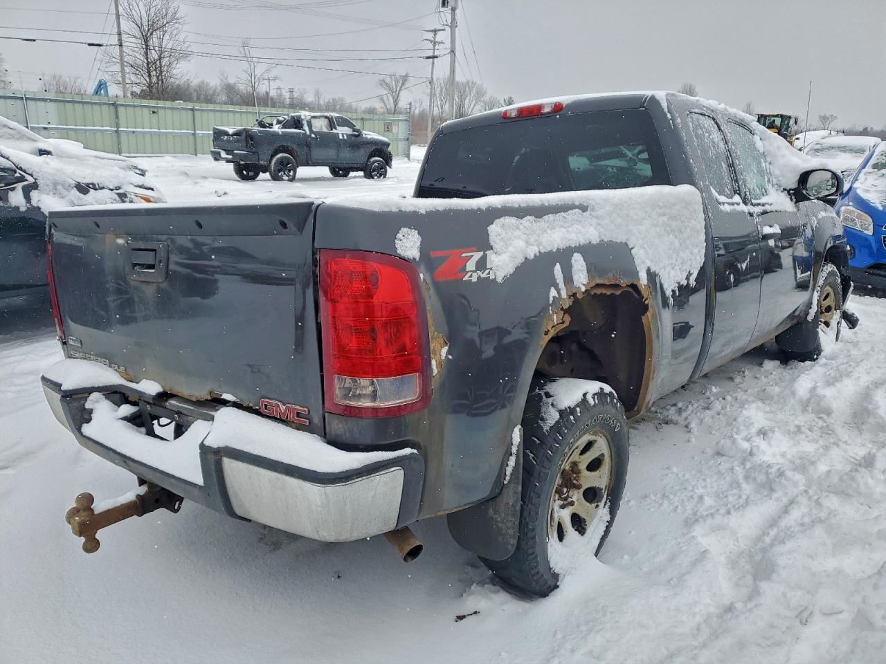 2010 GMC SIERRA K1500 SLE photo 5