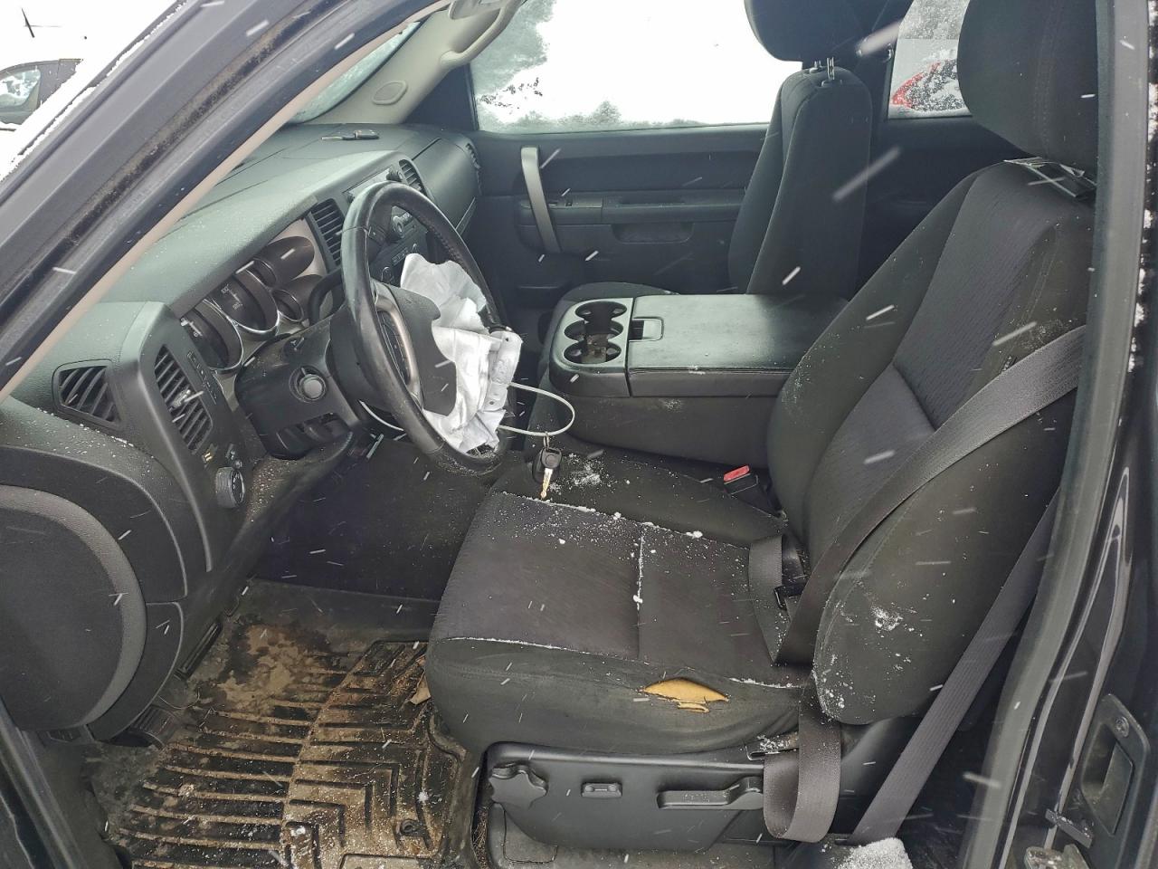 2010 GMC SIERRA K1500 SLE photo 13