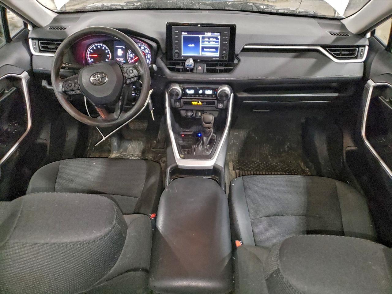 2021 TOYOTA RAV4 LE photo 15