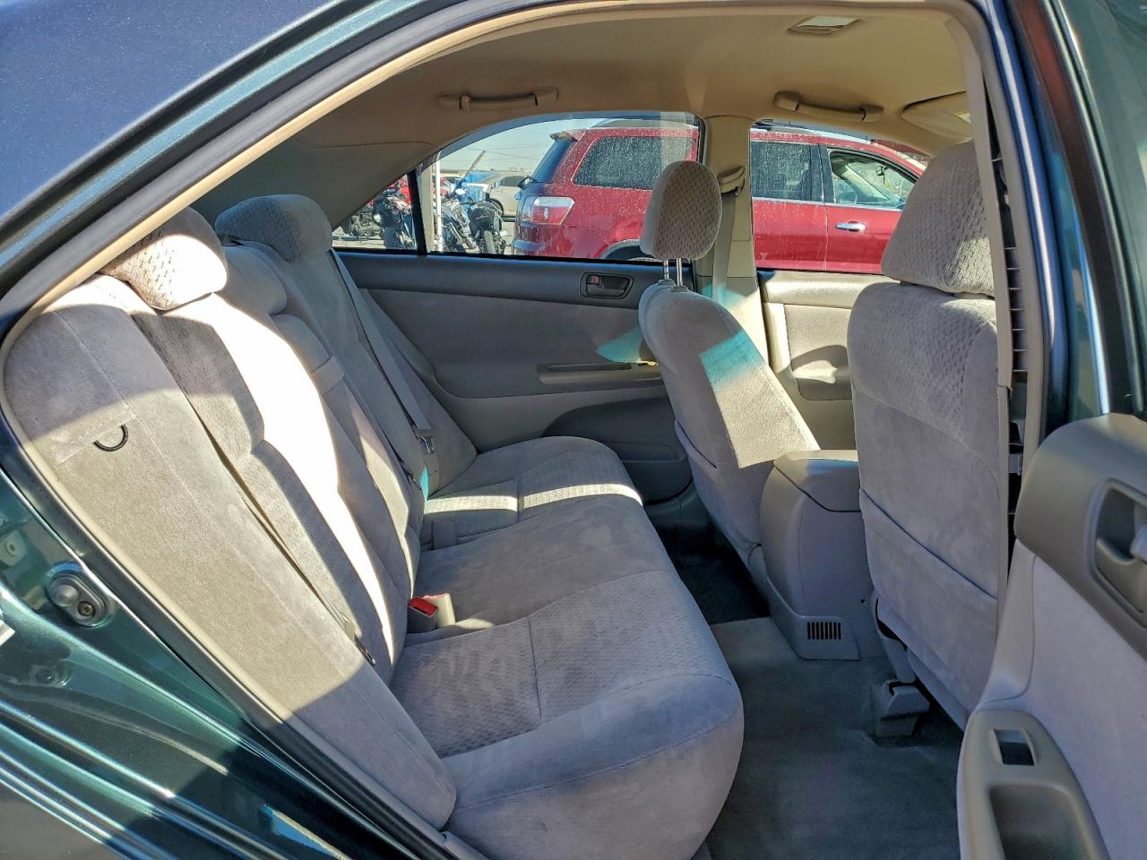 2003 TOYOTA CAMRY LE photo 19