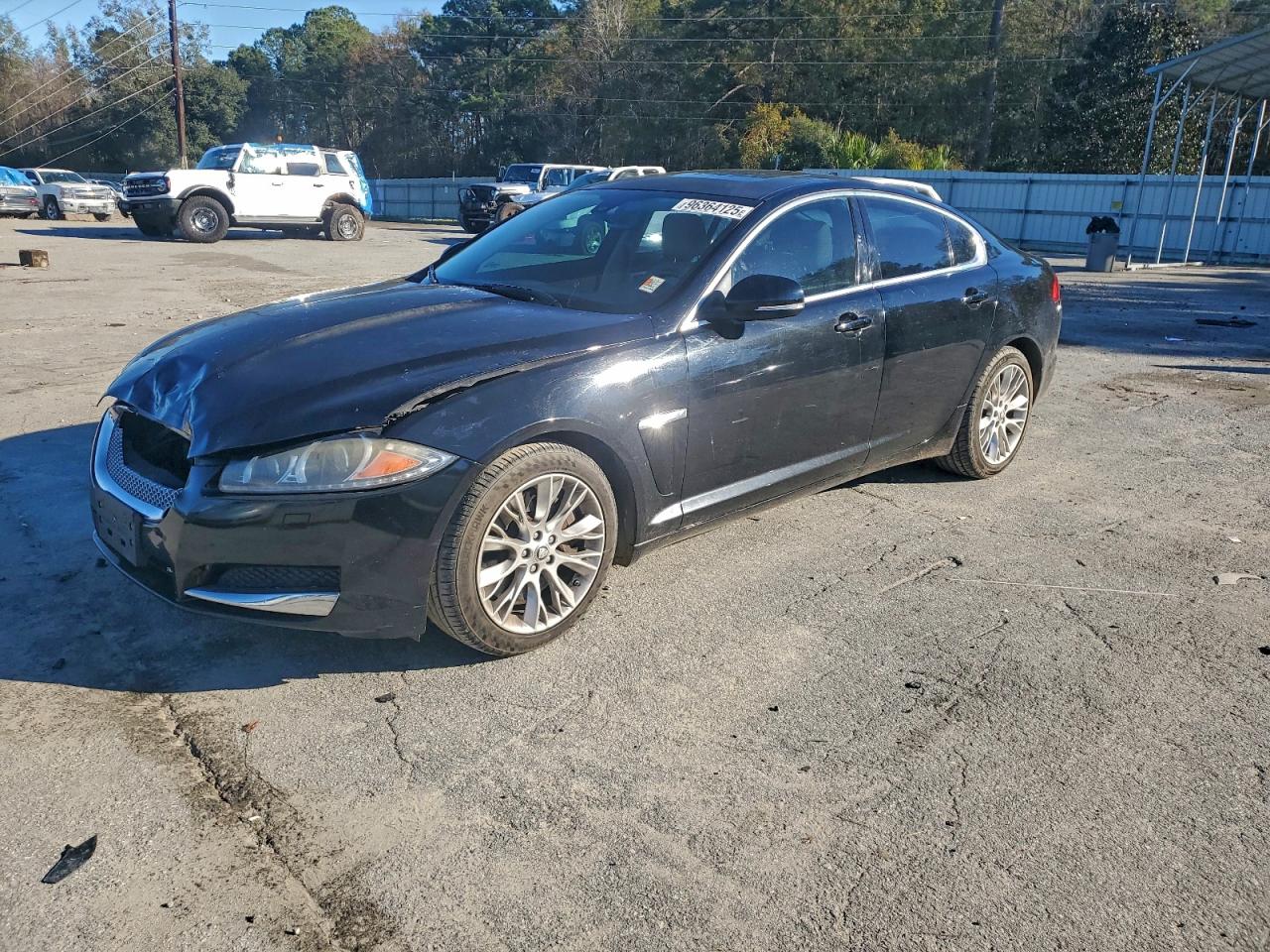 2013 JAGUAR XF