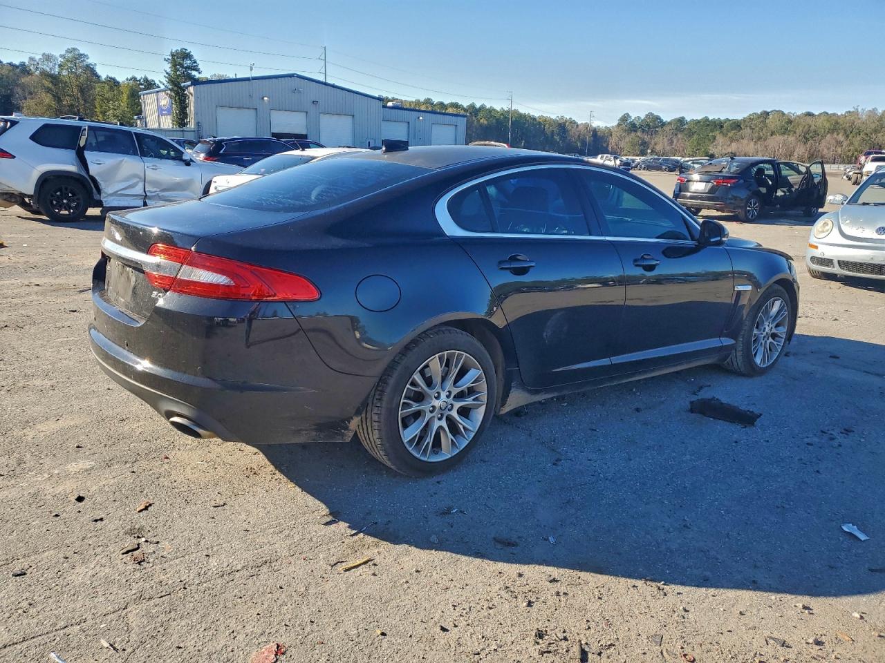 2013 JAGUAR XF photo 5