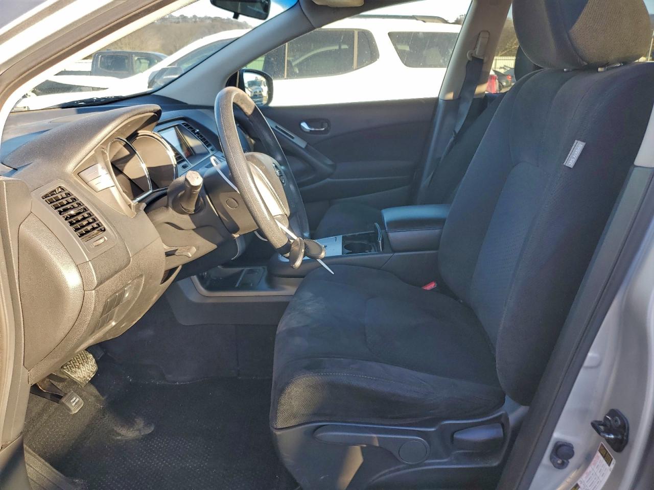 2014 NISSAN MURANO S photo 13