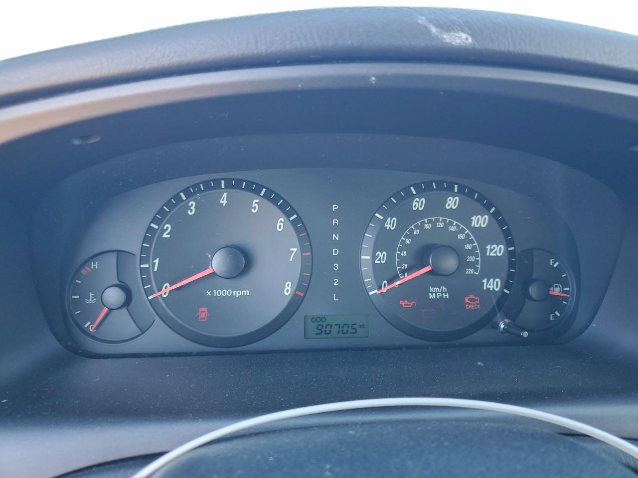 2005 HYUNDAI ELANTRA GLS photo 9