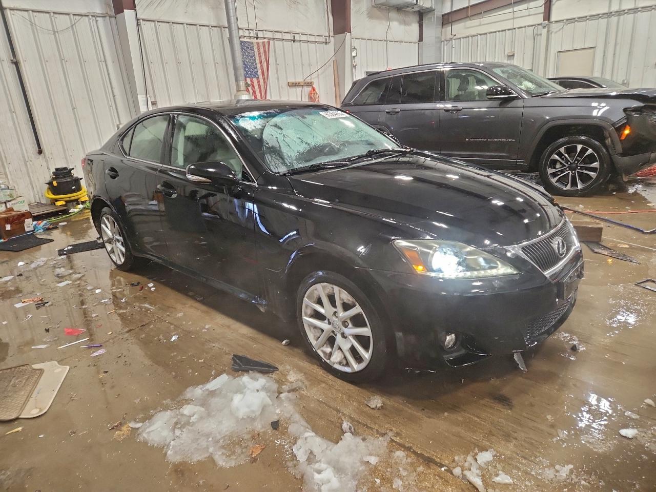 2011 LEXUS IS 250 photo 7