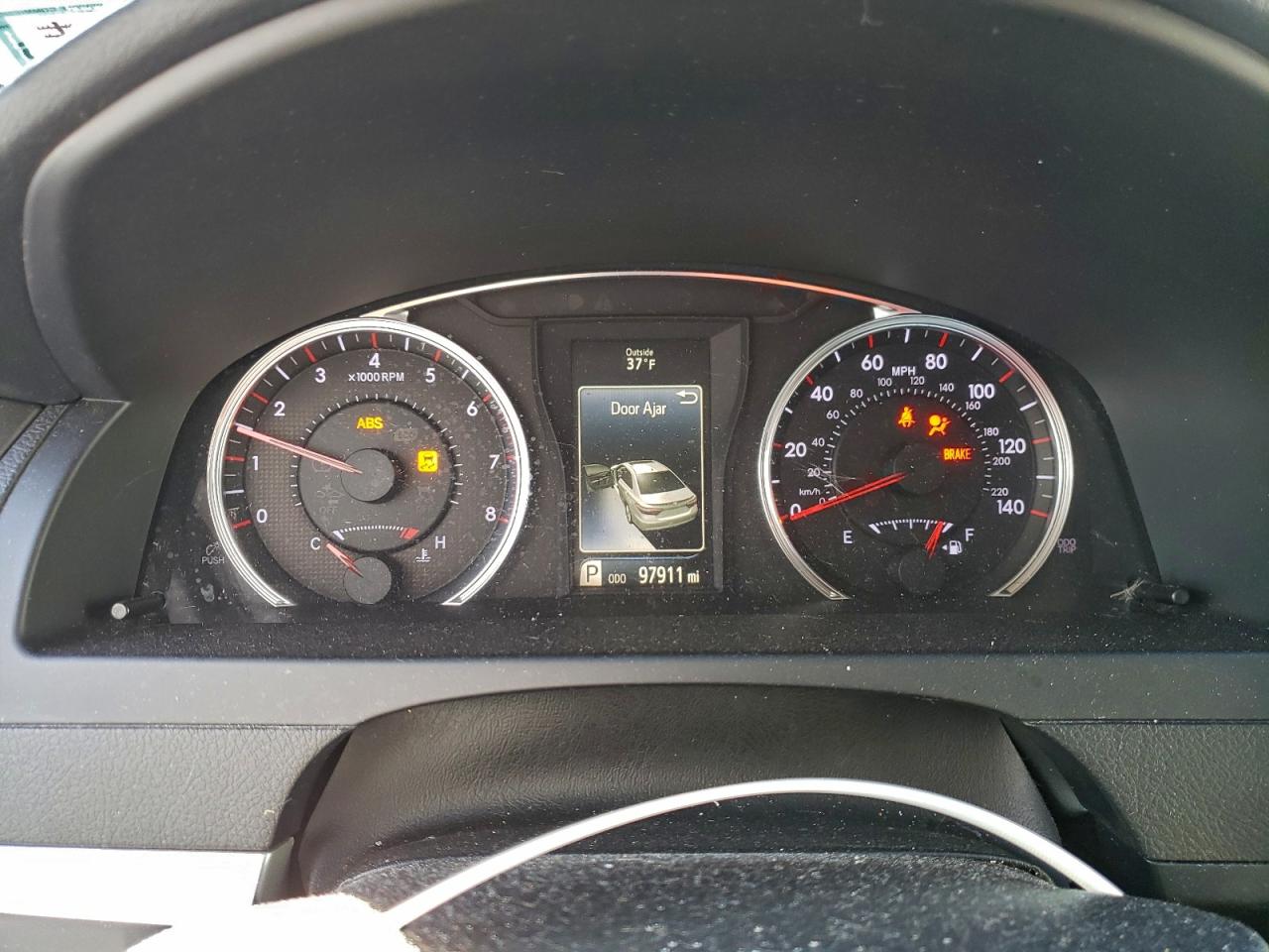 2017 TOYOTA CAMRY LE photo 9