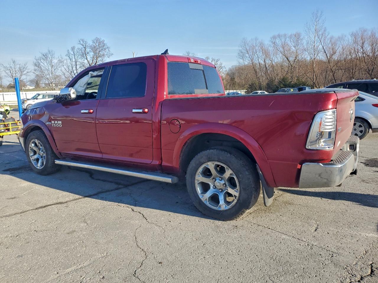 2014 RAM 1500 LARAMIE photo 2