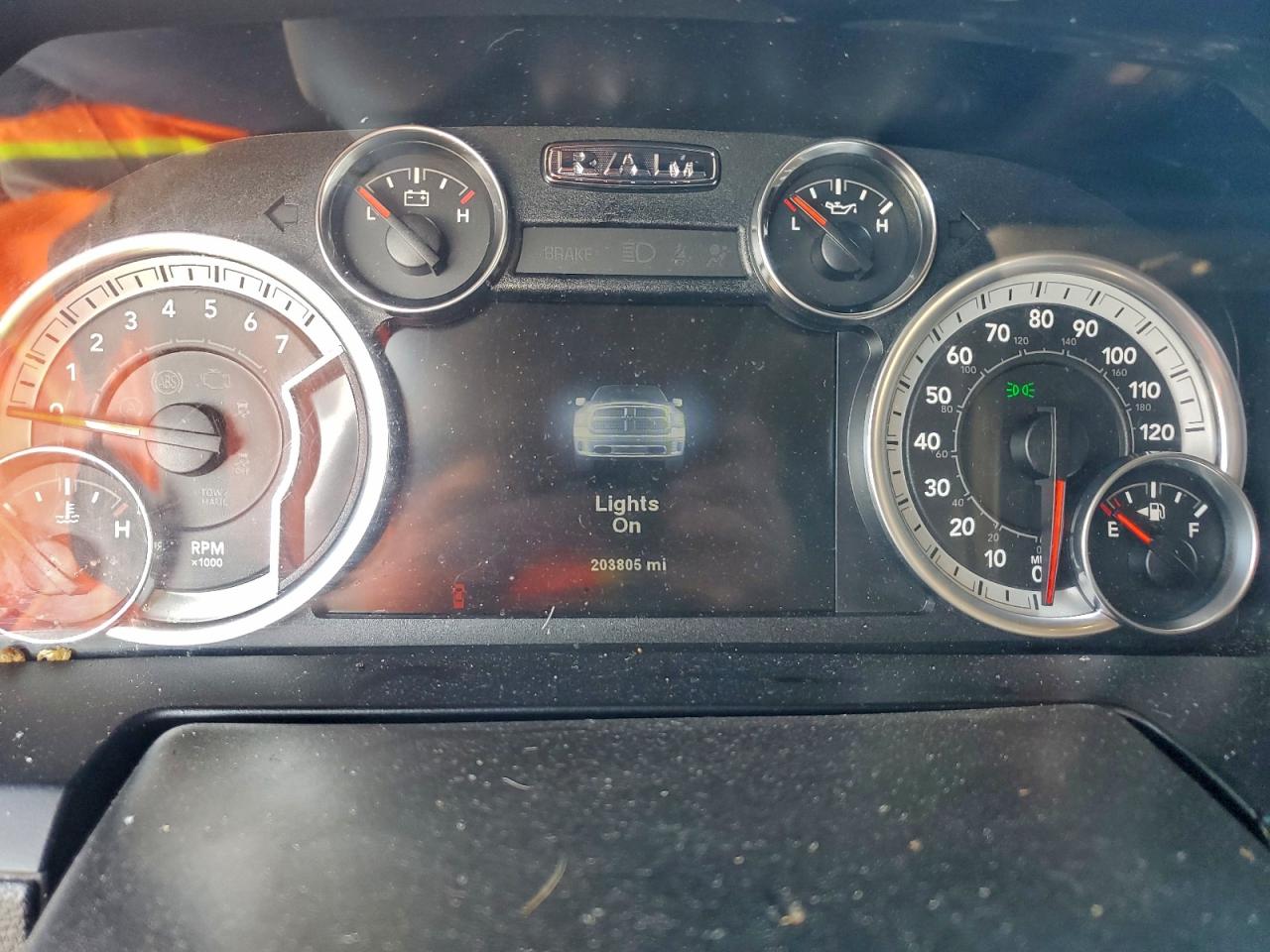 2014 RAM 1500 LARAMIE photo 9
