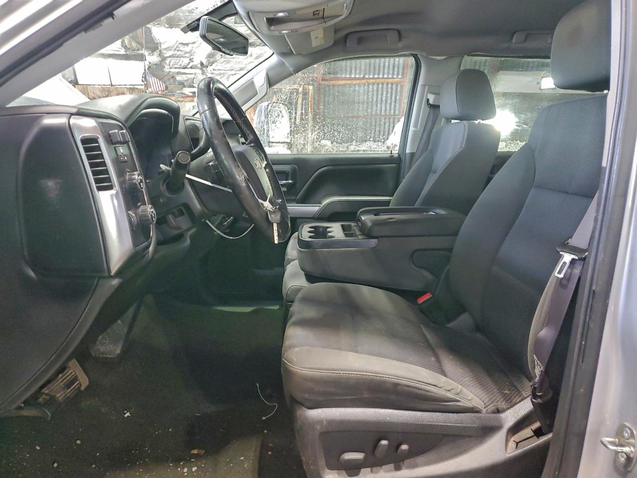 2017 CHEVROLET SILVERADO K1500 LT photo 7