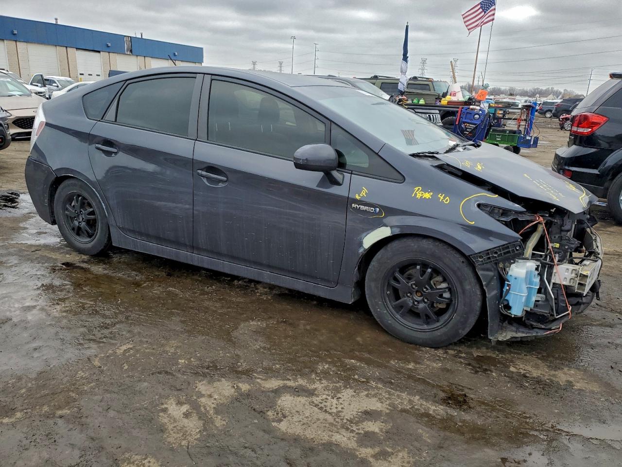 2013 TOYOTA PRIUS photo 7
