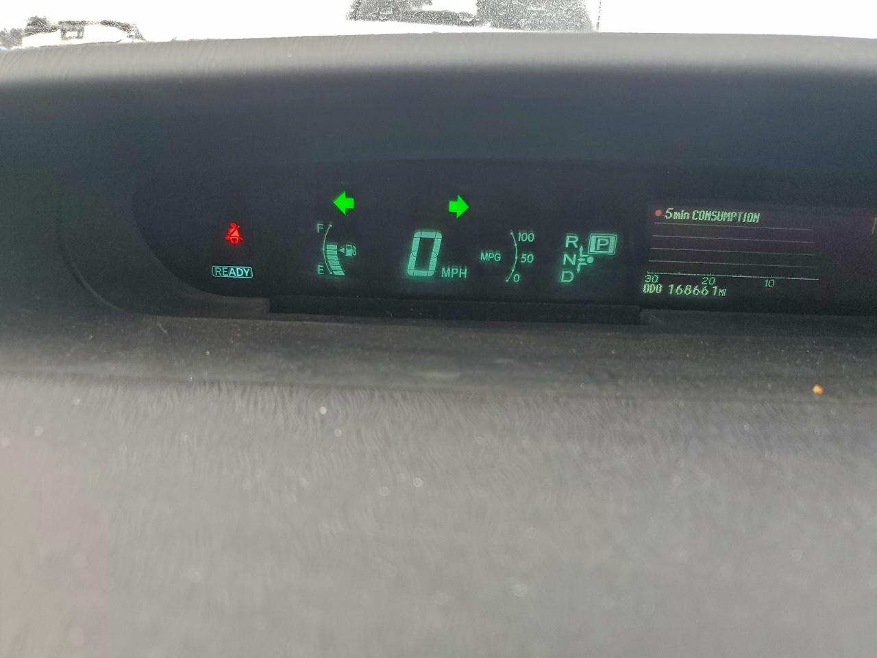 2013 TOYOTA PRIUS photo 17