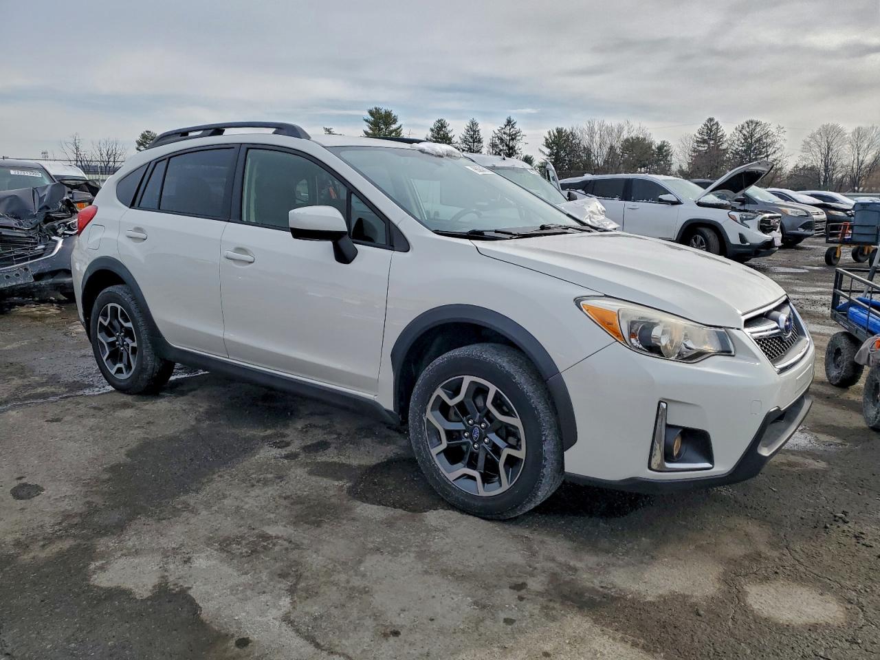 2017 SUBARU CROSSTREK PREMIUM photo 4