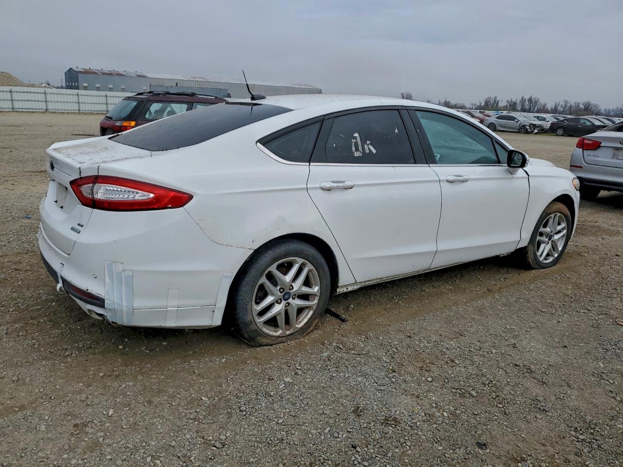 2014 FORD FUSION SE photo 5