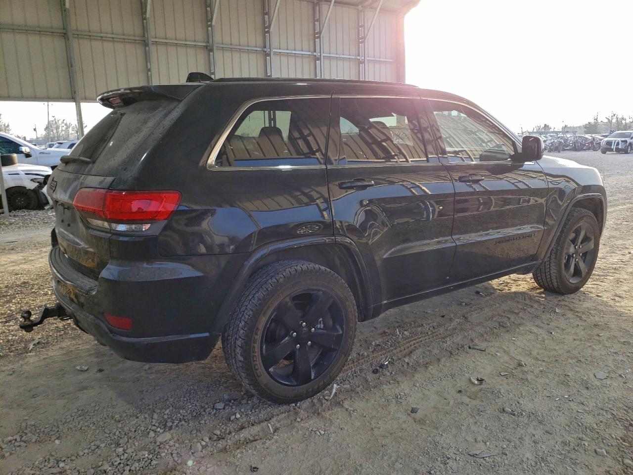 2015 JEEP GRAND CHEROKEE LAREDO photo 3