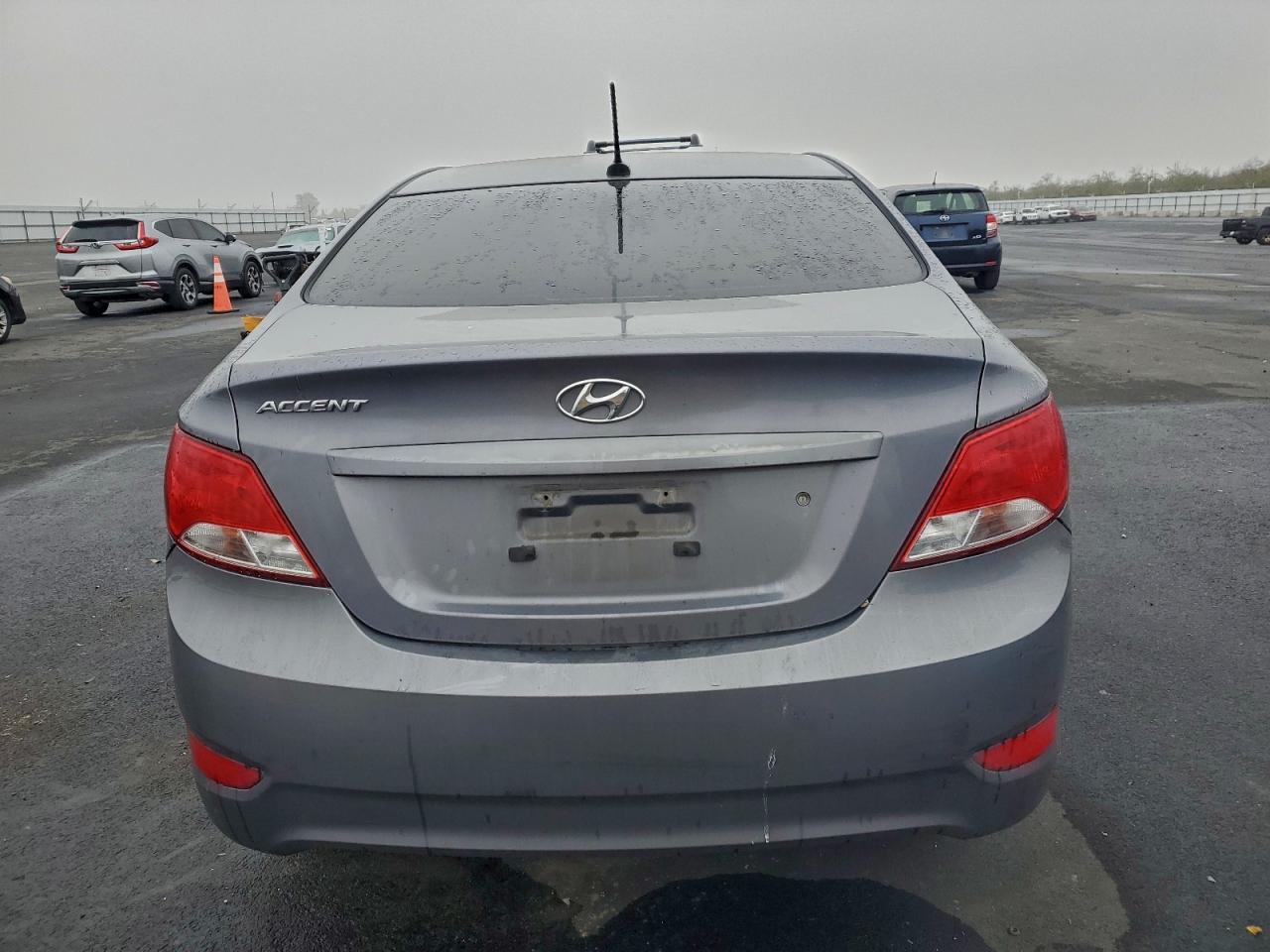 2017 HYUNDAI ACCENT SE photo 6