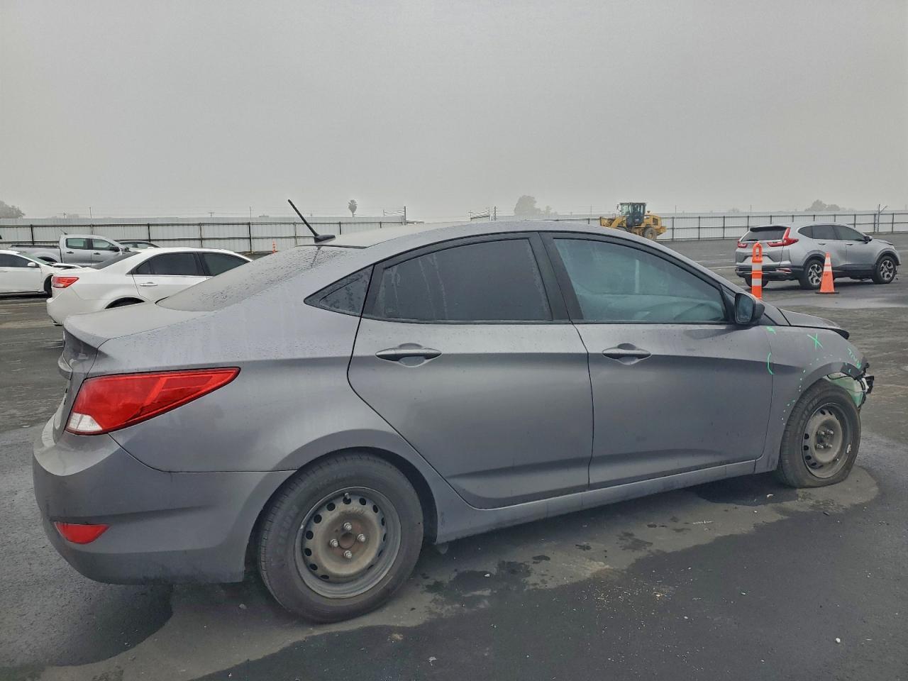 2017 HYUNDAI ACCENT SE photo 3