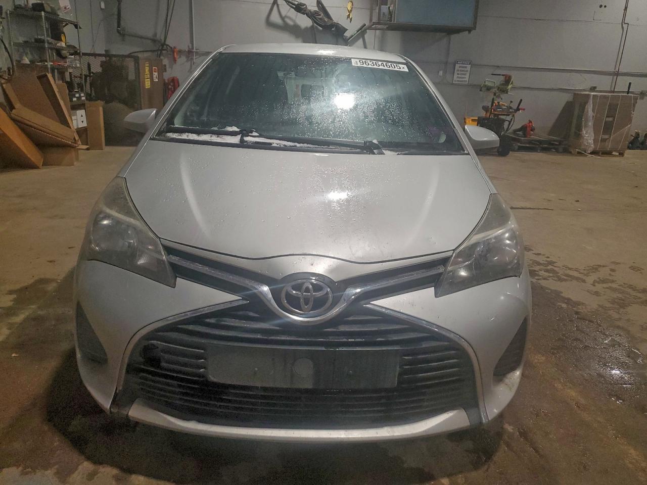 2015 TOYOTA YARIS photo 5