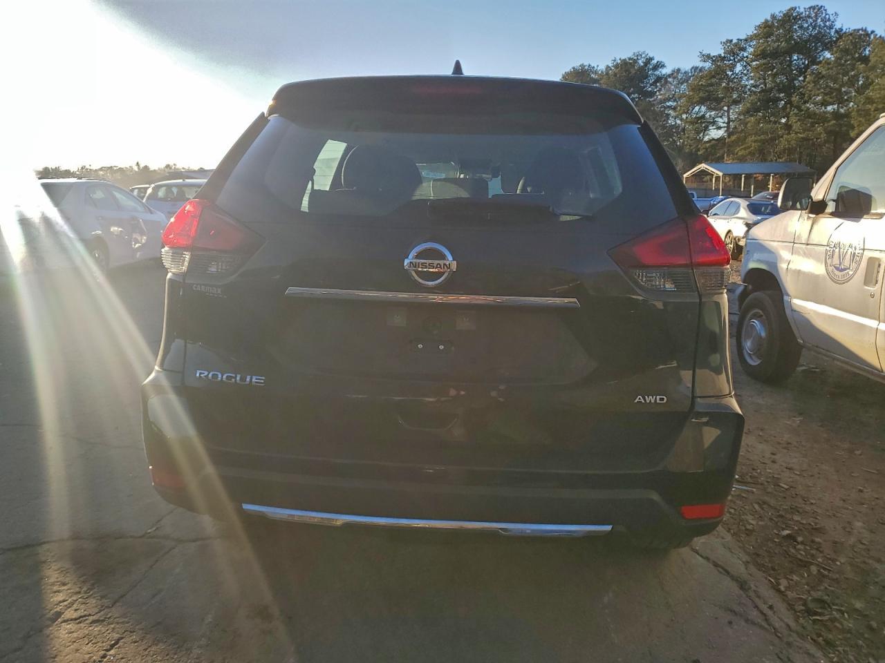 2020 NISSAN ROGUE S photo 6