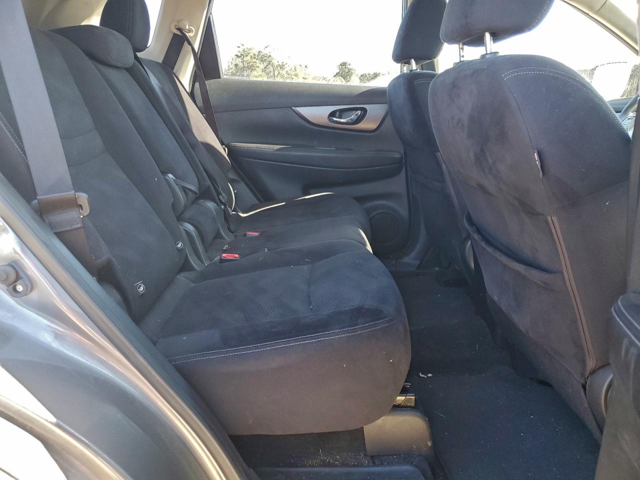 2016 NISSAN ROGUE S photo 21