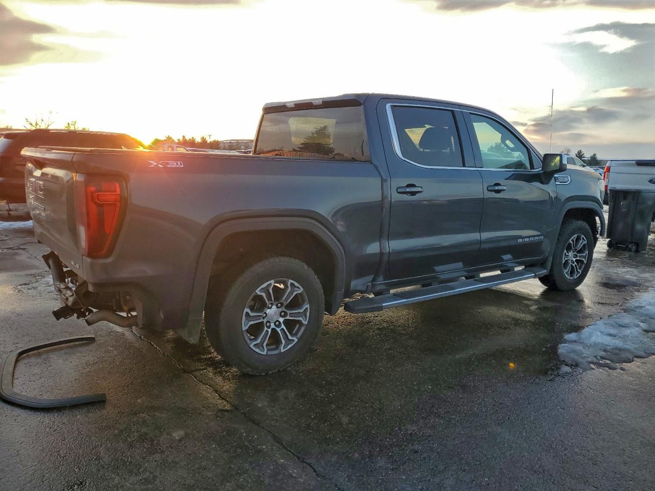 2019 GMC SIERRA K1500 SLE photo 5