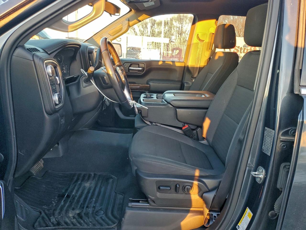 2019 GMC SIERRA K1500 SLE photo 13