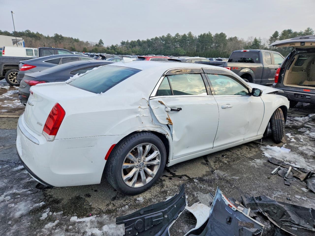 2016 CHRYSLER 300 LIMITED photo 7