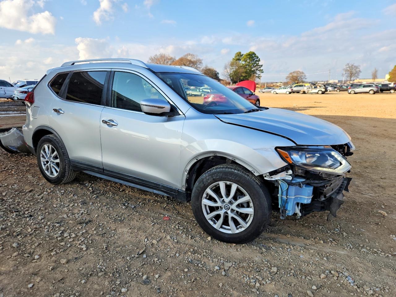 2019 NISSAN ROGUE S photo 4