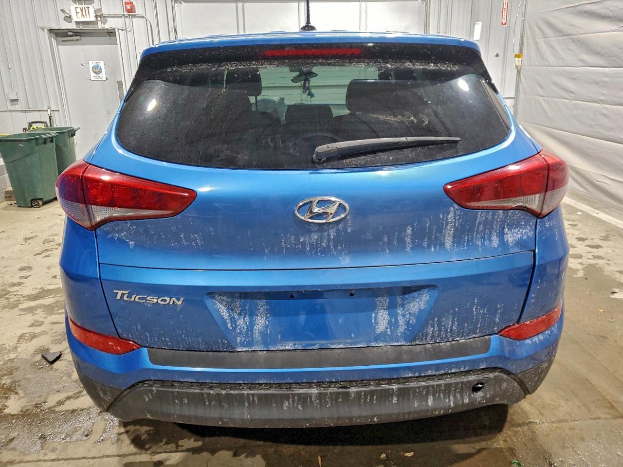 2017 HYUNDAI TUCSON SE photo 6
