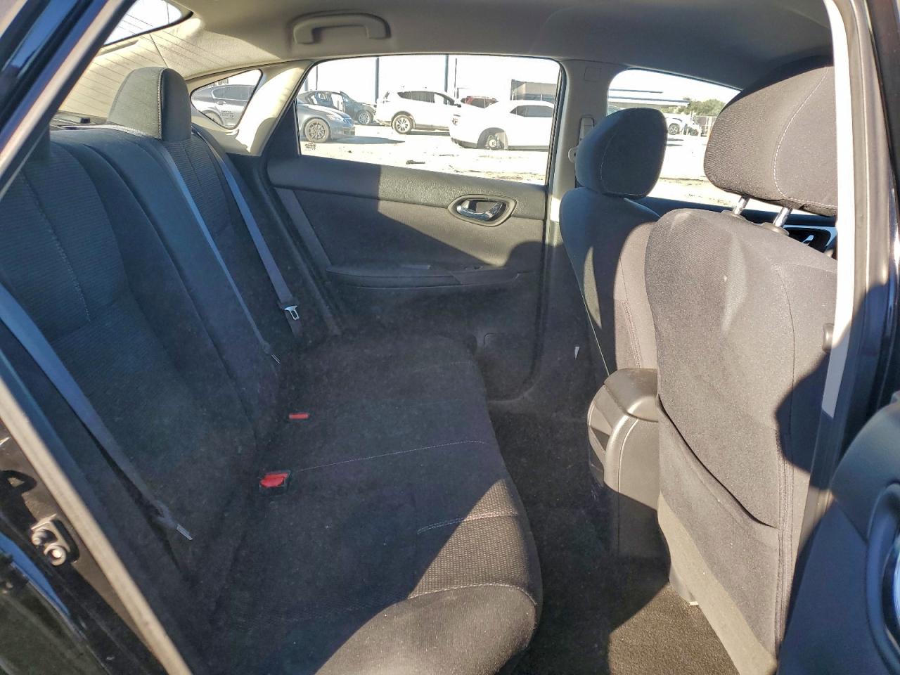 2017 NISSAN SENTRA S photo 10