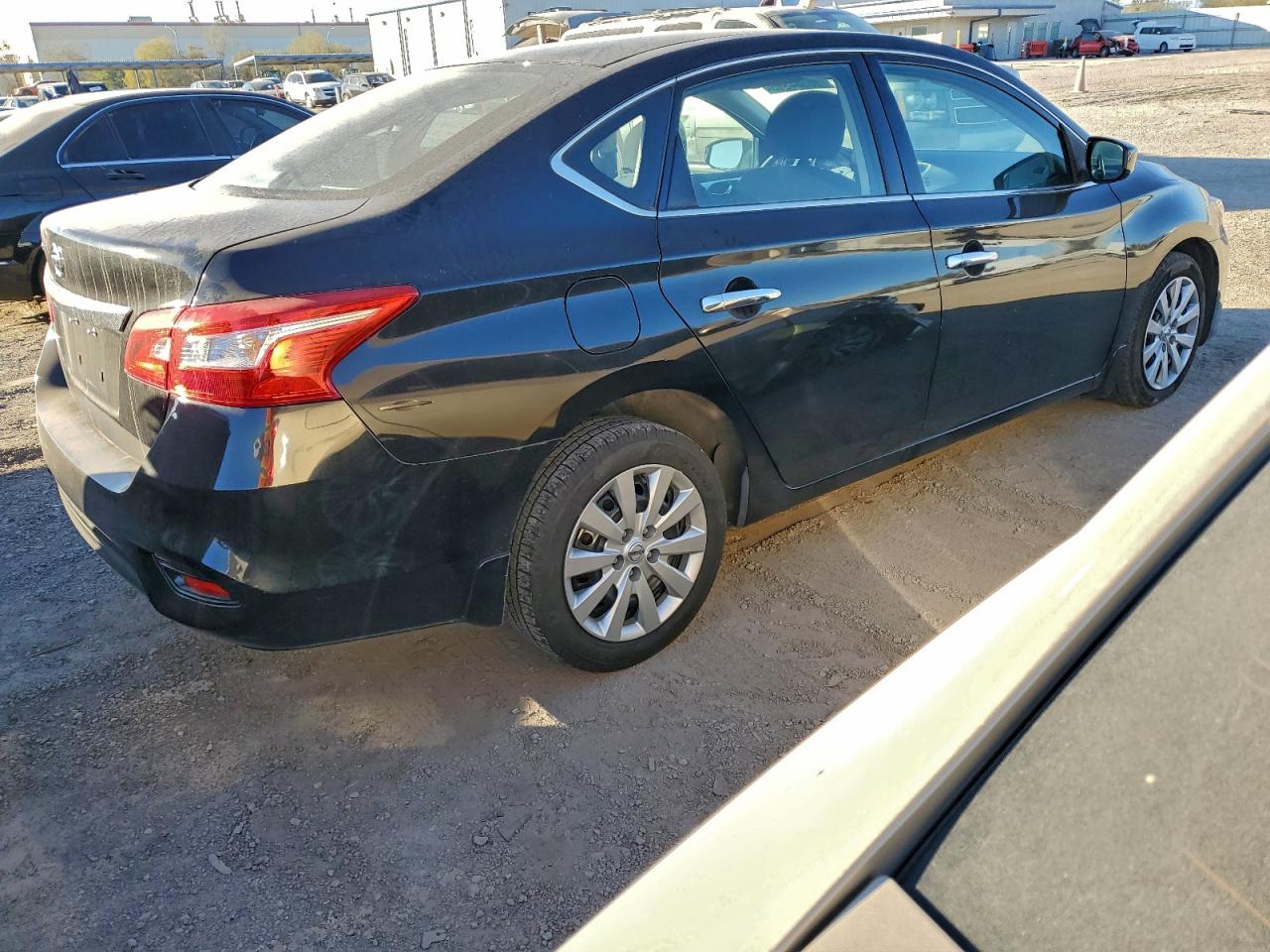 2017 NISSAN SENTRA S photo 3