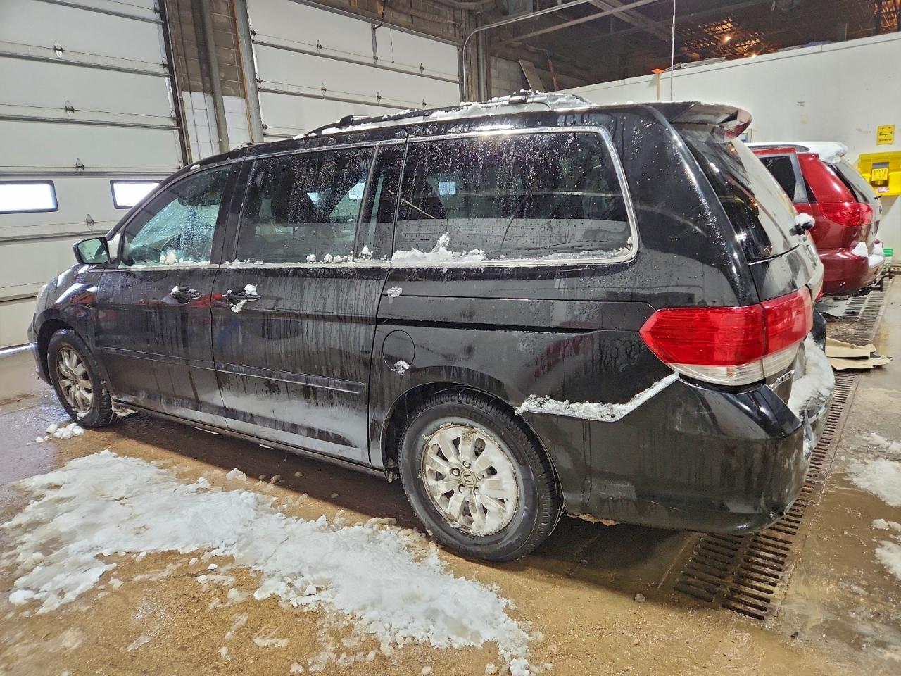 2010 HONDA ODYSSEY EXL photo 2