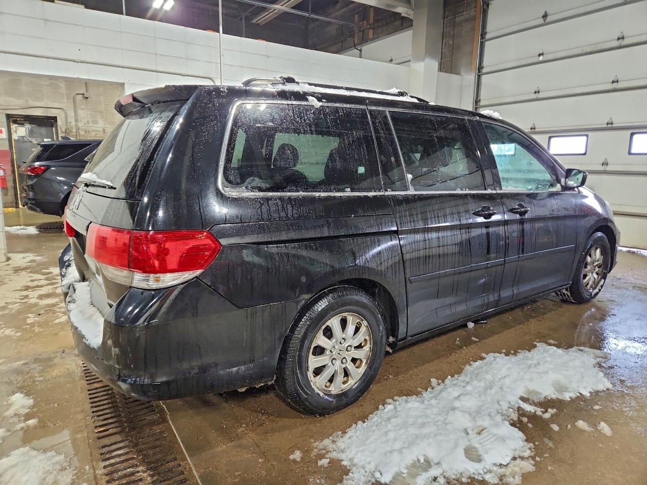 2010 HONDA ODYSSEY EXL photo 3