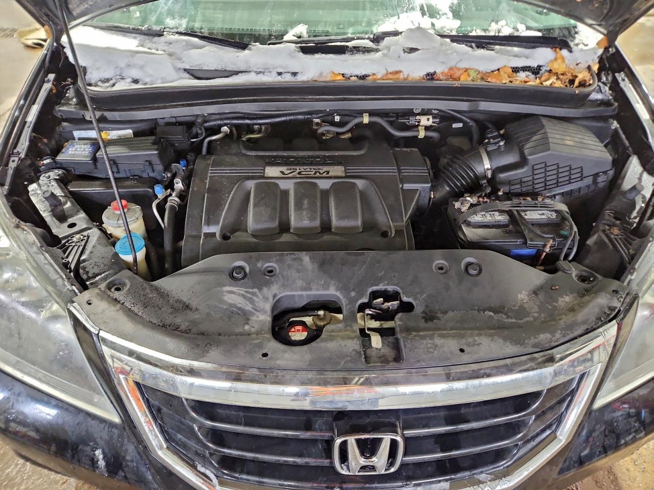 2010 HONDA ODYSSEY EXL photo 12