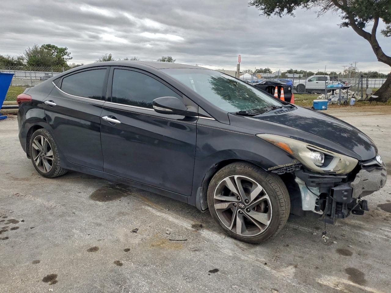 2015 HYUNDAI ELANTRA SE photo 7