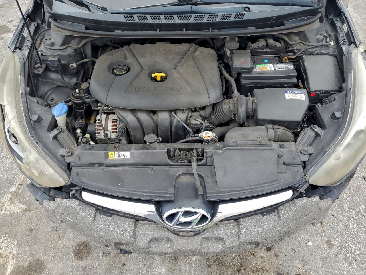 2015 HYUNDAI ELANTRA SE photo 21