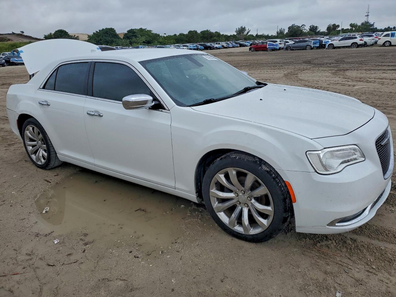 2019 CHRYSLER 300 LIMITED photo 7