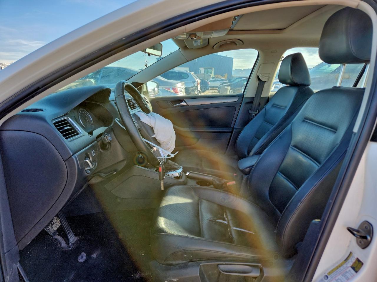 2013 VOLKSWAGEN JETTA TDI photo 13